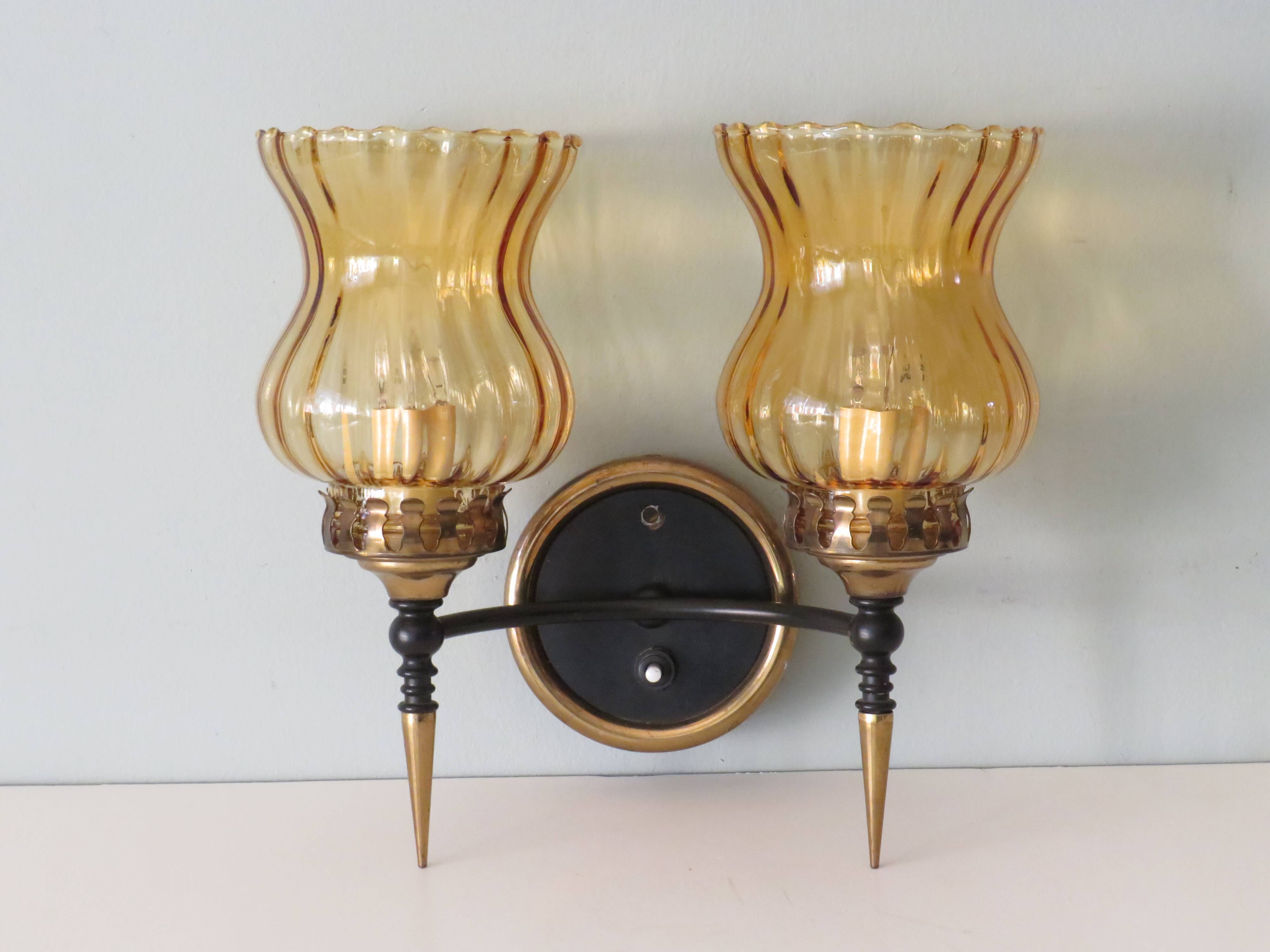 Italian wall lamp from the 1950s