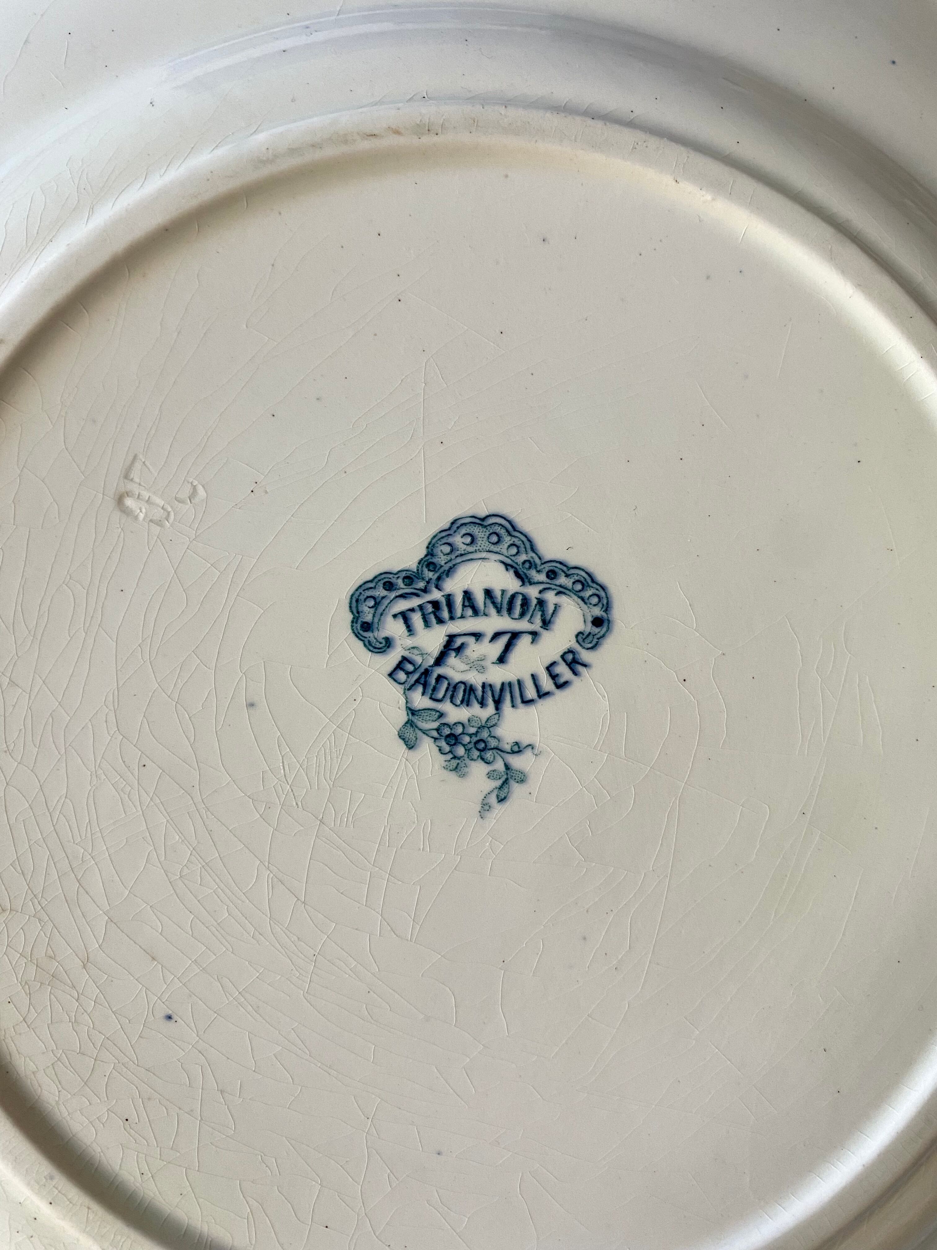 Flat porcelain plate Badonviller model Trianon