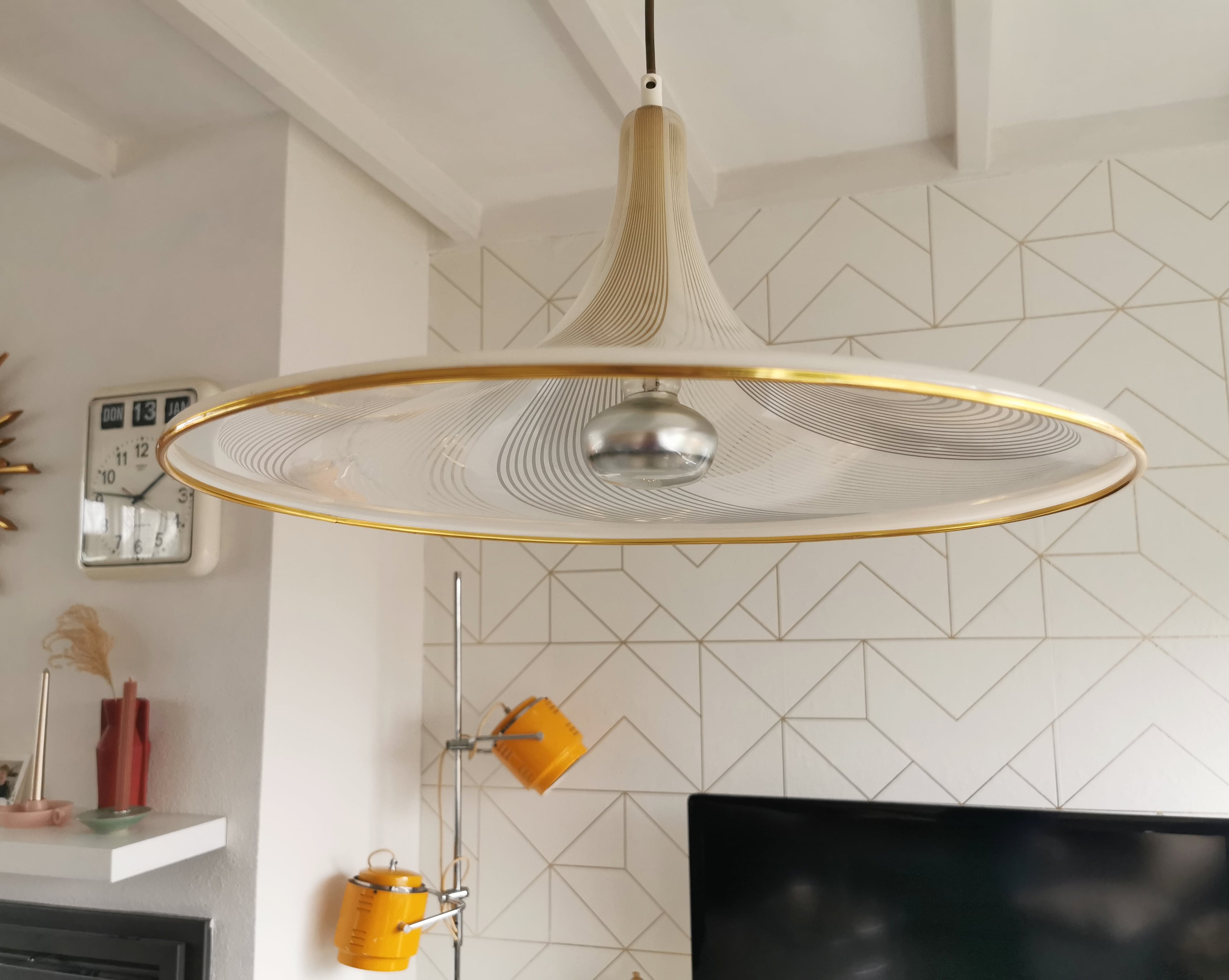 Hollywood Regency pendant light, '70s