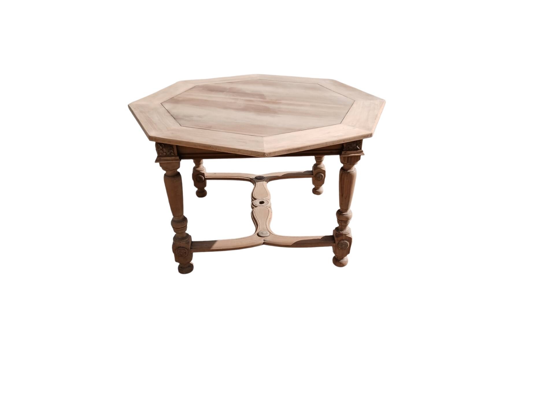 Table de style Louis XIII,  1850S