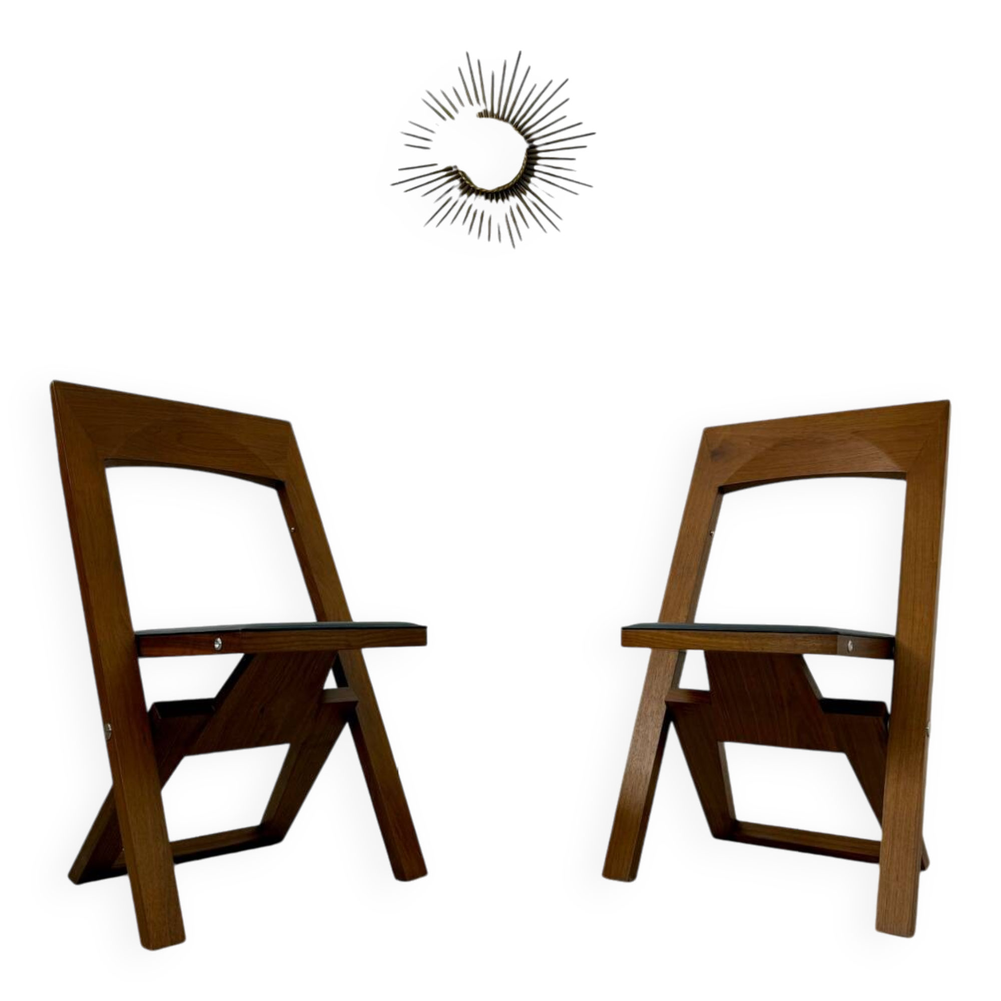 2 old folding chairs in wood and leather, postmodern design from the 80s vintage