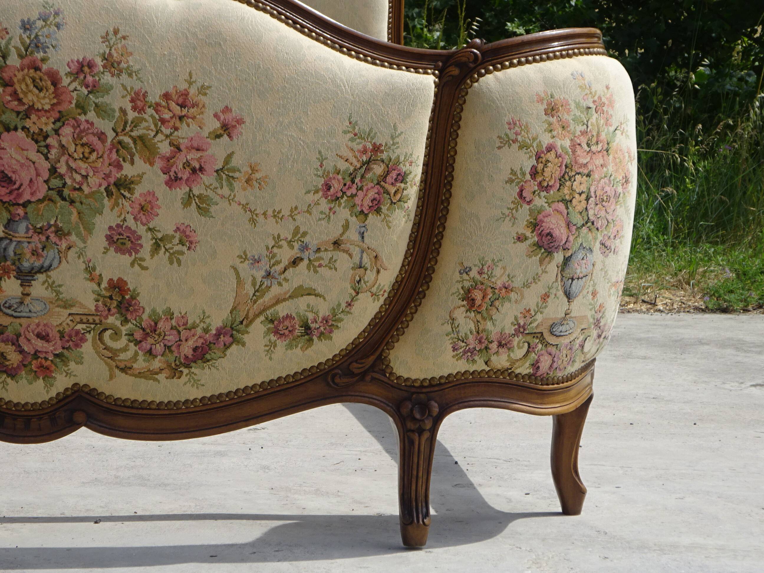 Solid wood bed frame with Jacquard fabric.