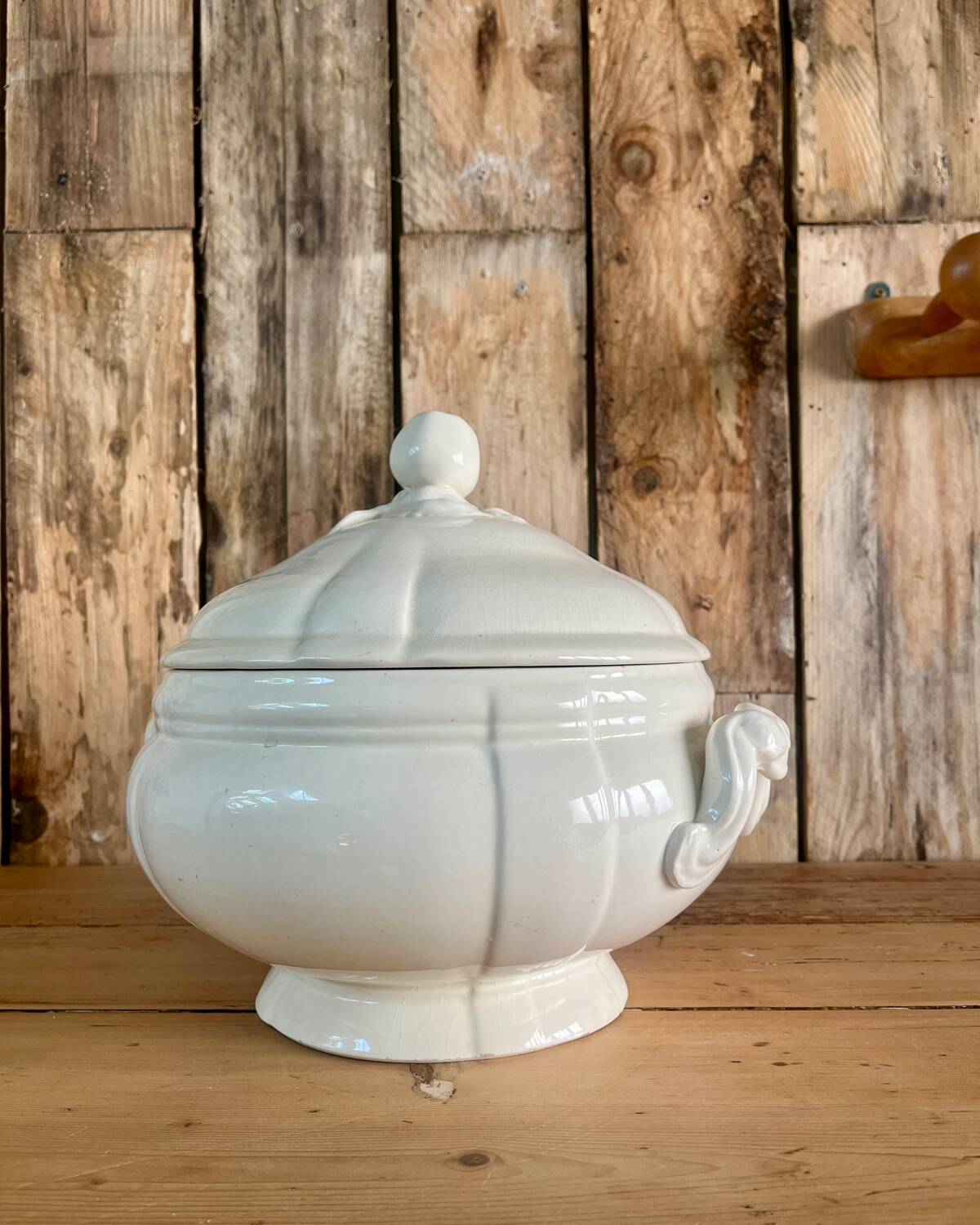 White iron earth soup tureen Sarreguemines