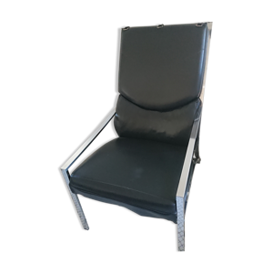 Fauteuil noir et chrome