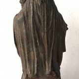 Sculpture of the Virgin and Child crowned