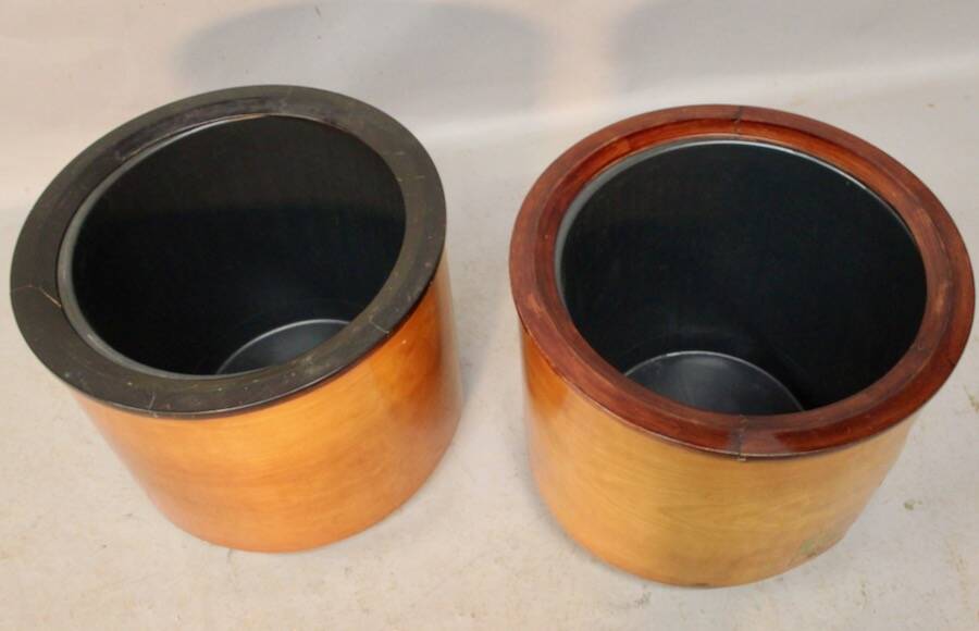 Paire de cache pots hobby flower avec intérieur.