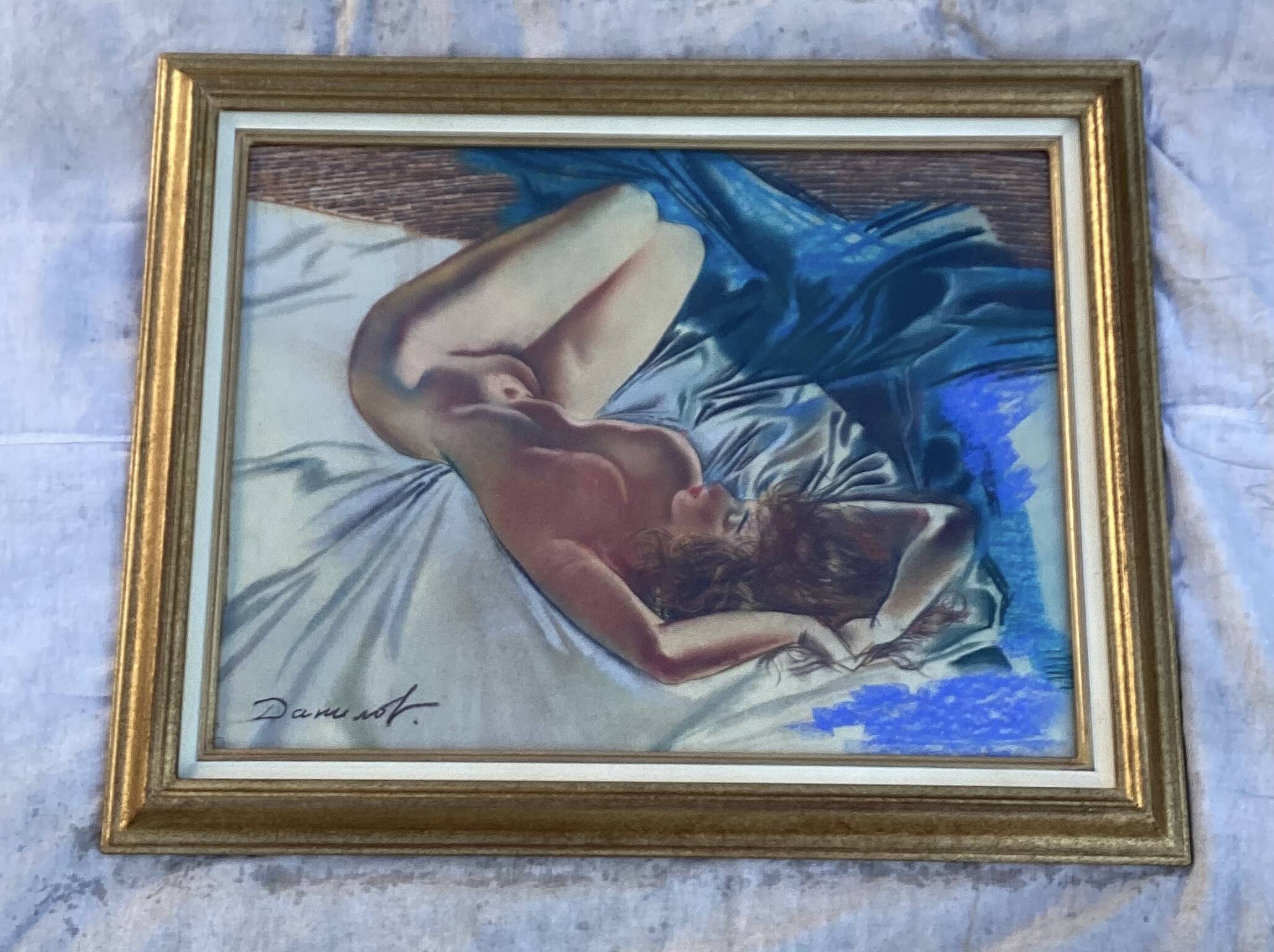 Signed pastel painting on paper < Young woman > dimensions: height -60cm- width -75cm-