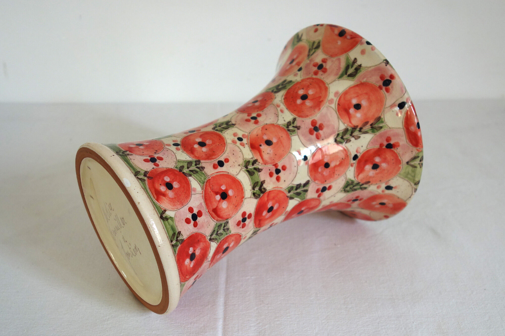 Vase moderne atelier Serrailler, Moustiers