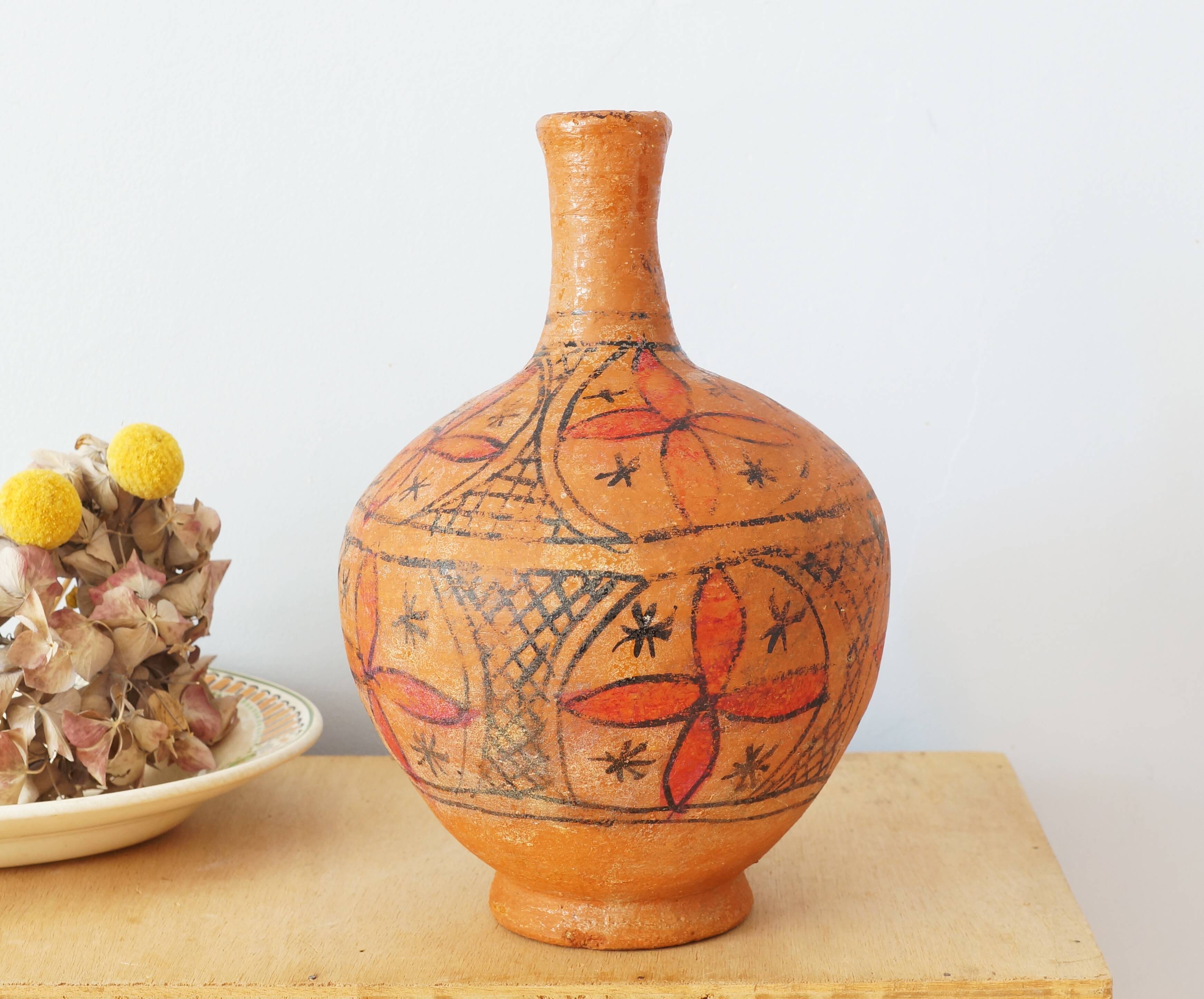 Old Berber vase in painted terracotta