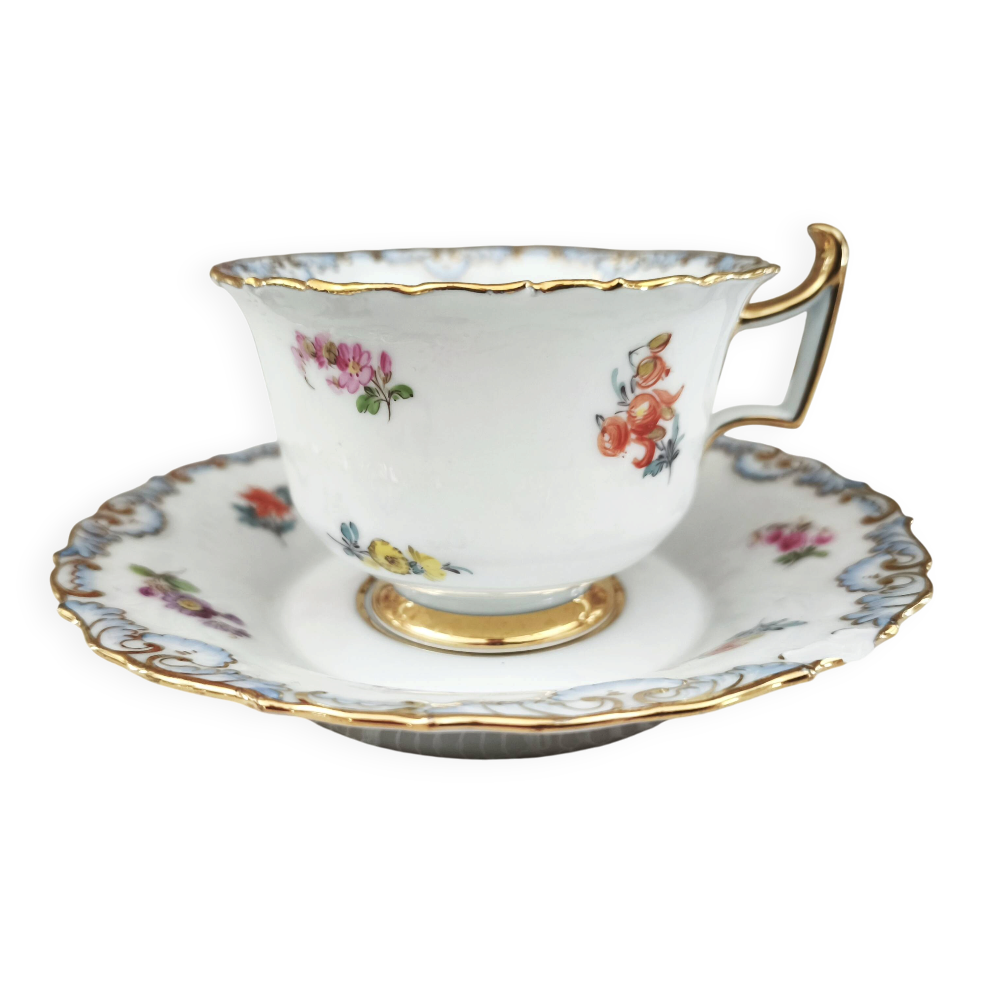 Meissen Art Nouveau porcelain tea or long coffee cup model 4