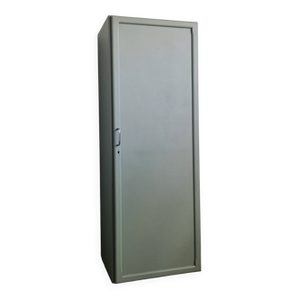 Ancien vestiaire d'internat