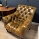 Set of 2 leather club chairs