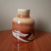 Vase en céramique design contemporain fabrication artisanale forme minimaliste  tons bruns