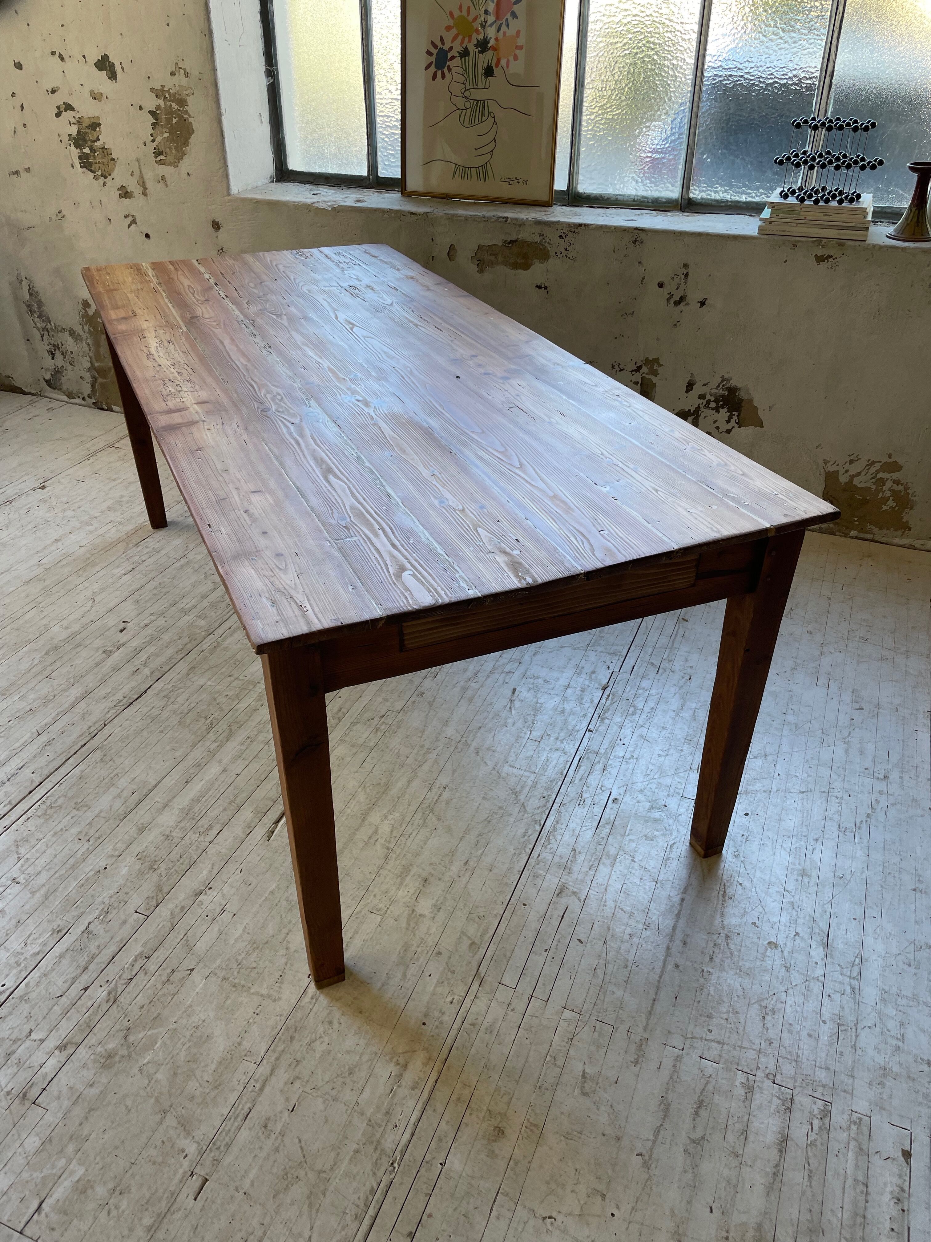 Farmhouse table 2m pine