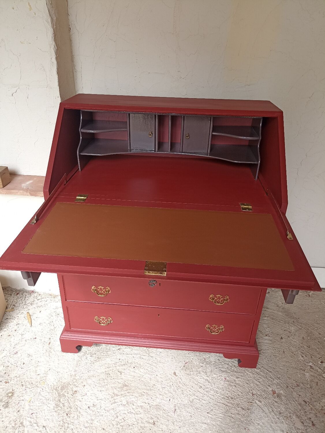 Scriban chest of drawers