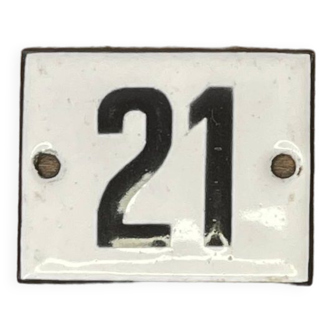 Small enameled plaque No. 21