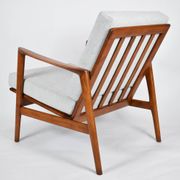 Fauteuil original restauré, tissu gris clair, années 1960, usine de meubles Swarzedzka