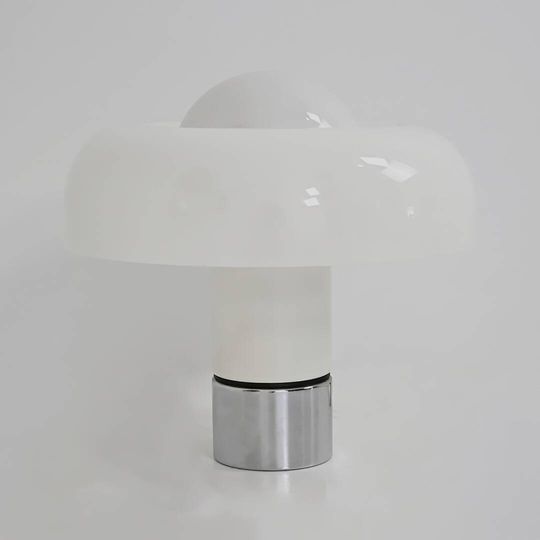 Lampe signée