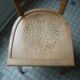 Chaise de bistrot bois vintage Luterma assise percée