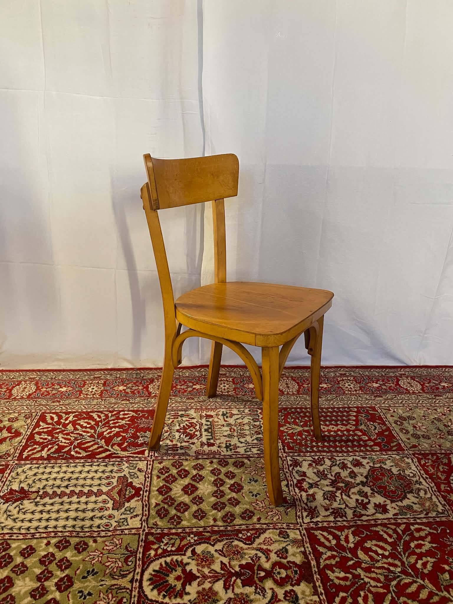 Set of 4 vintage wooden bistro chairs – Baumann style