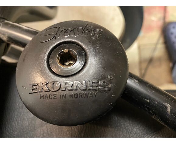 Armchair relaxation leather & footrest Stressless model Ekornes vintage 1980