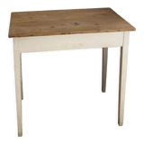 Farmhouse table