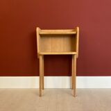 Cabinet danois à côté en chêne