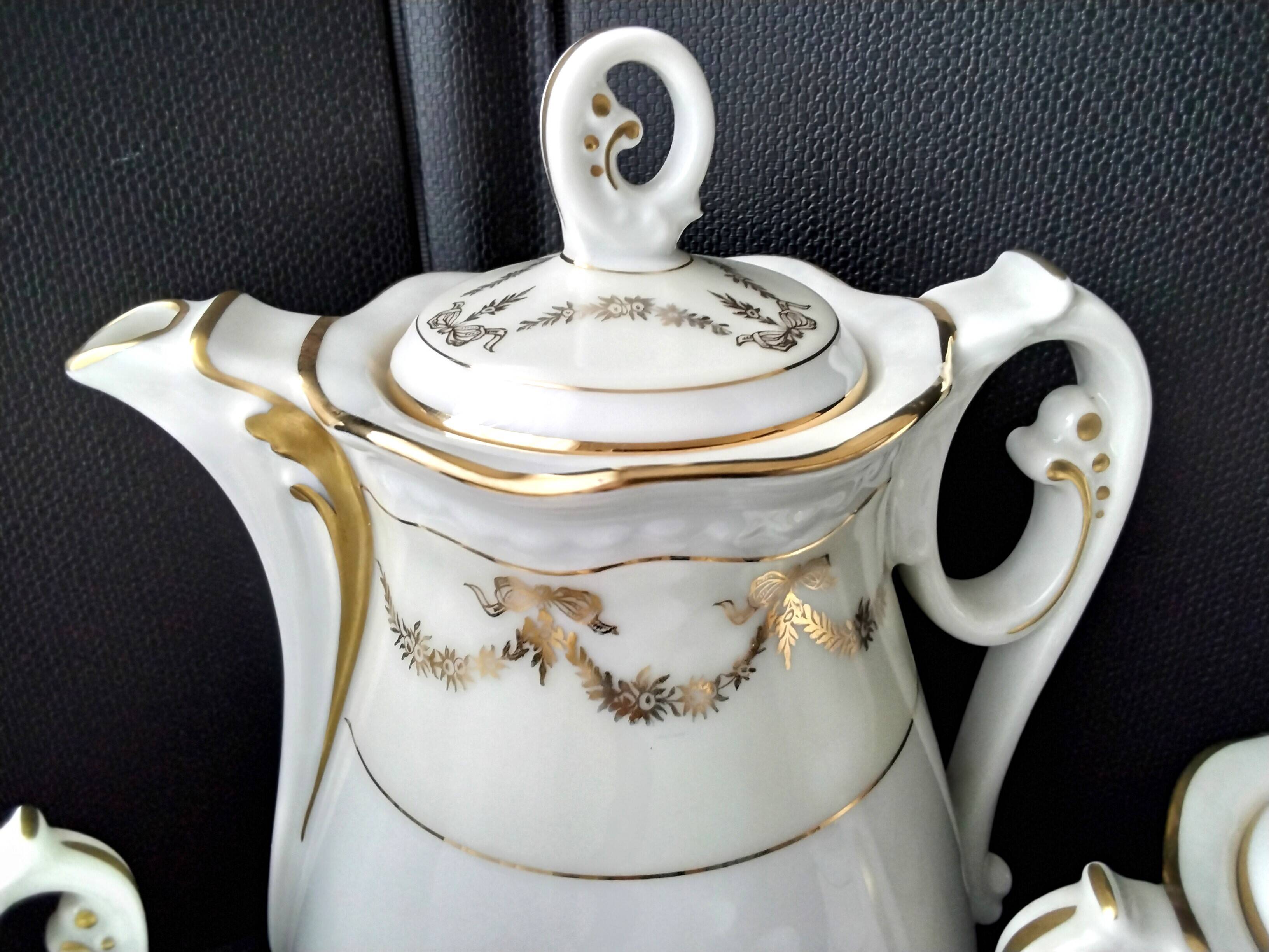 Service à café porcelaine de Limoges Nardon et Lafarge