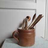 Stoneware pots