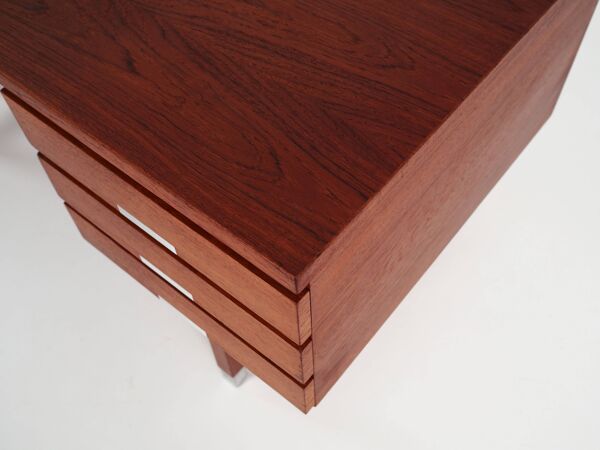 Bureau en teck, design danois, années 1970, fabricant : Eigil Petersens Møbelfabrik