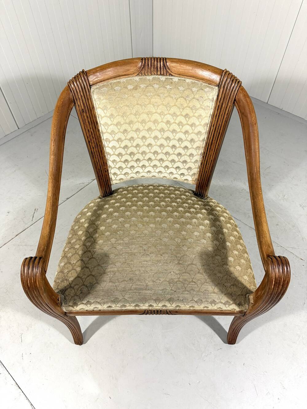 Antique arm chair 1900’s