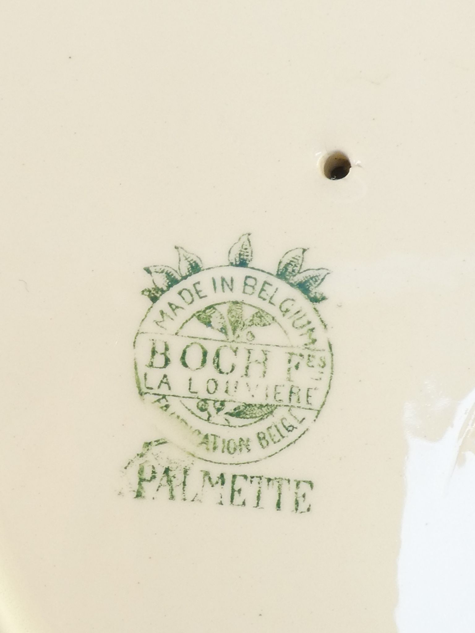 Sauciere en faience Boch freres la louviere décor palmette