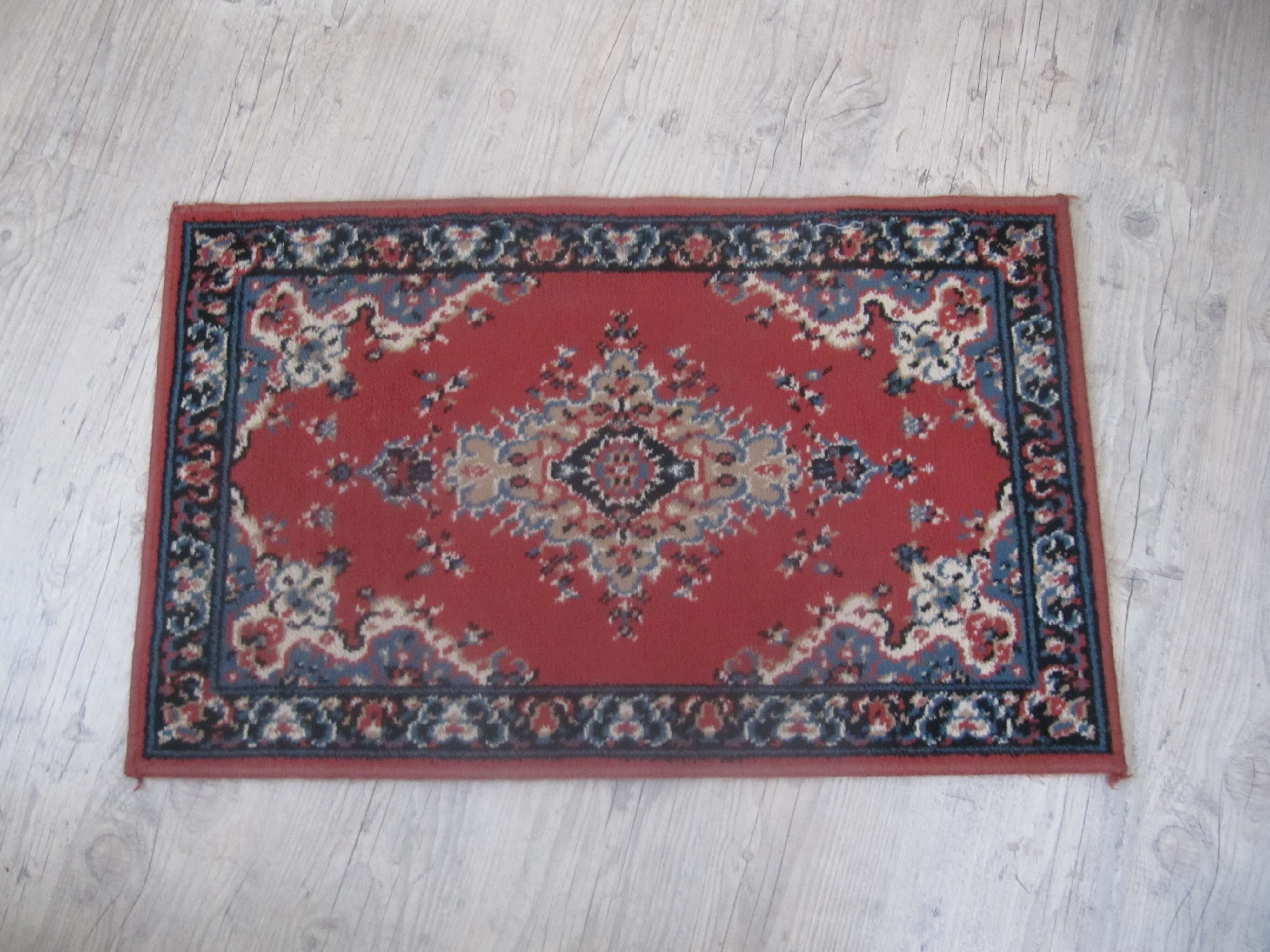 Oriental carpet