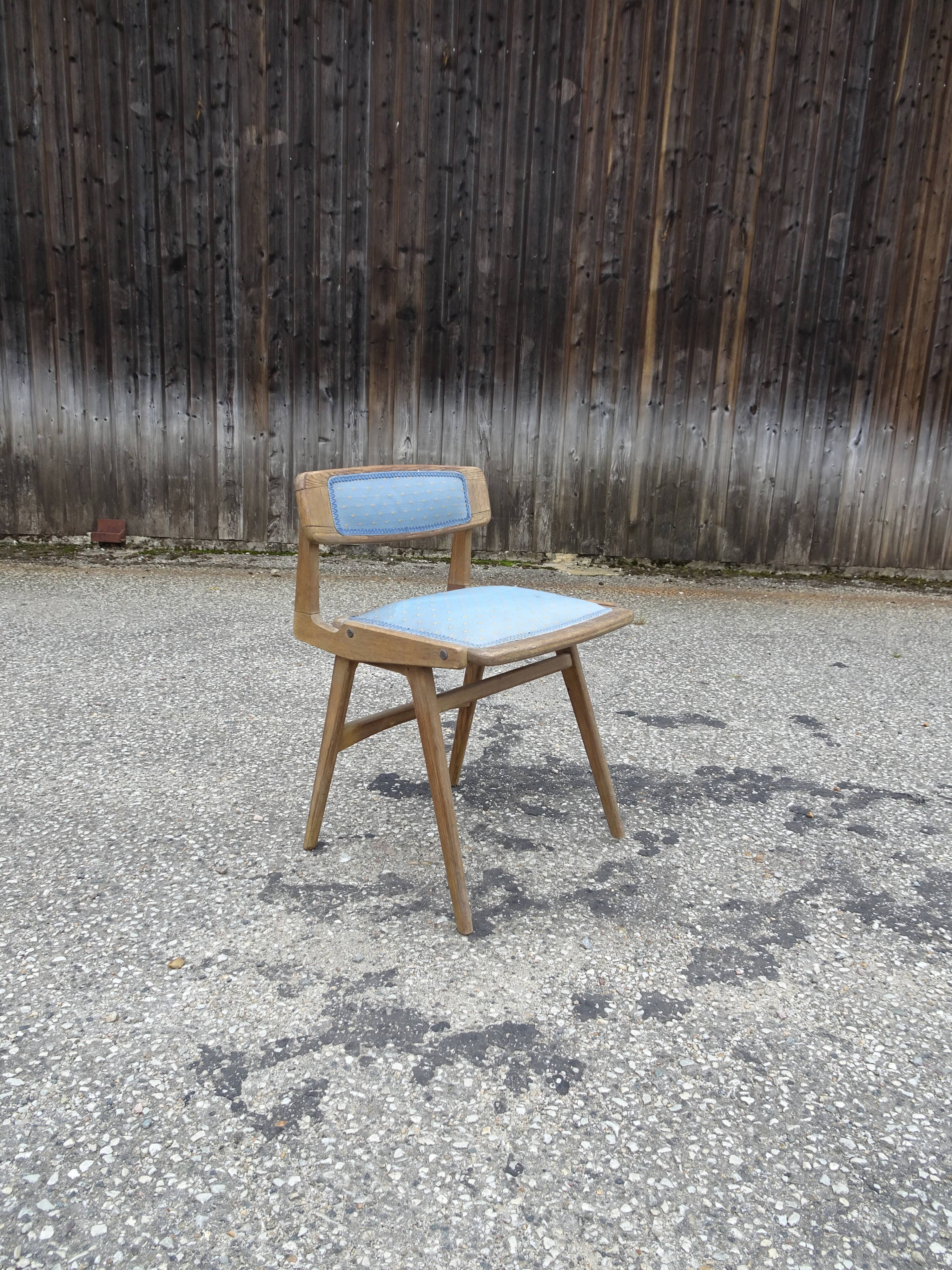 Chaise de Michel Ducaroy, modèle 628, édition SNA Roset vers 1958.