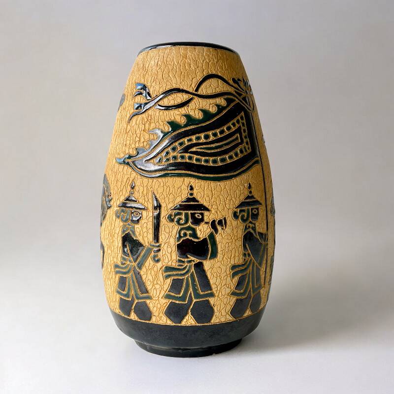 Vintage ceramic art studio vase Dona Saigon Vietnam 1970s