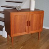 Teak sideboard with 2 doors