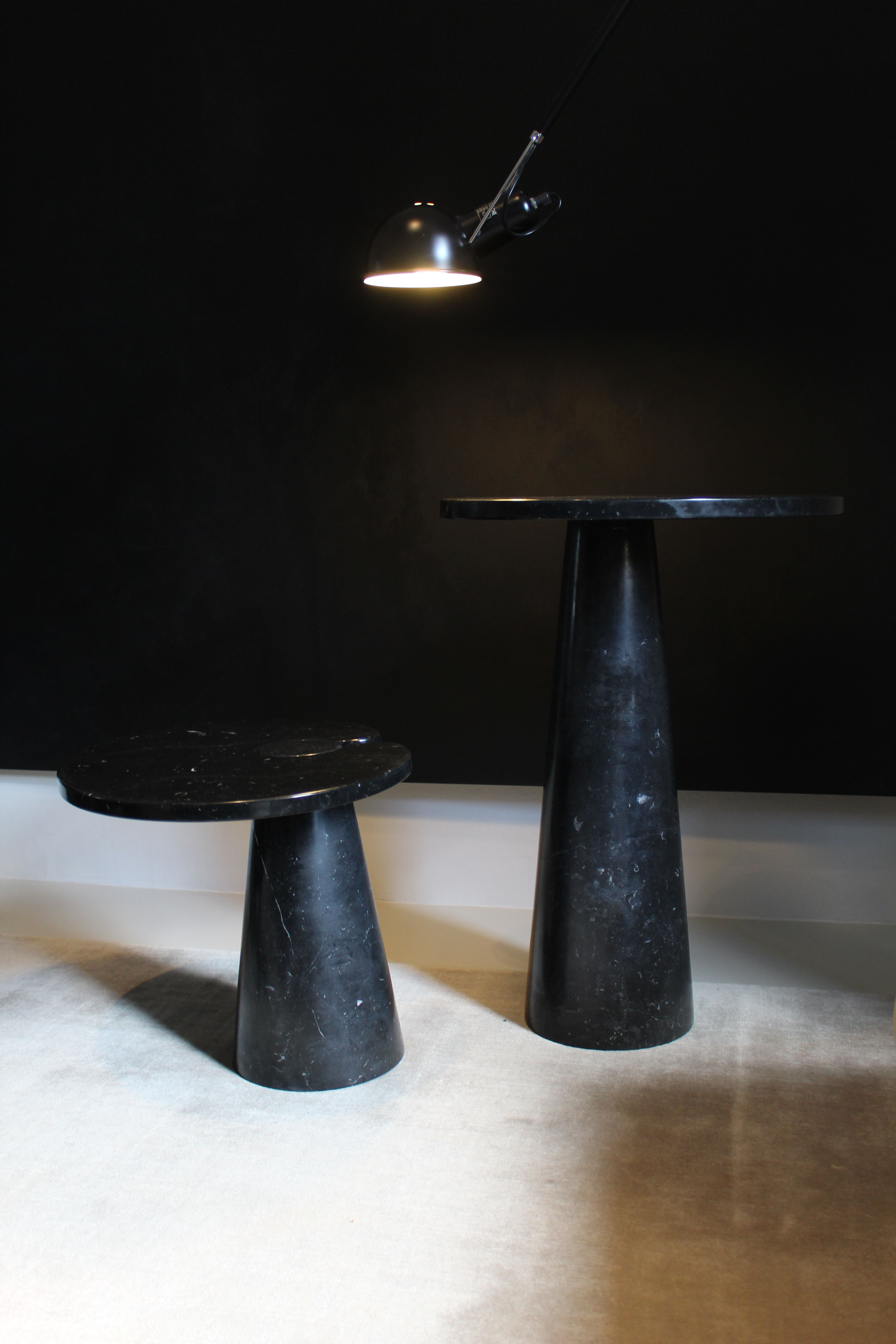 Pair of coffee tables