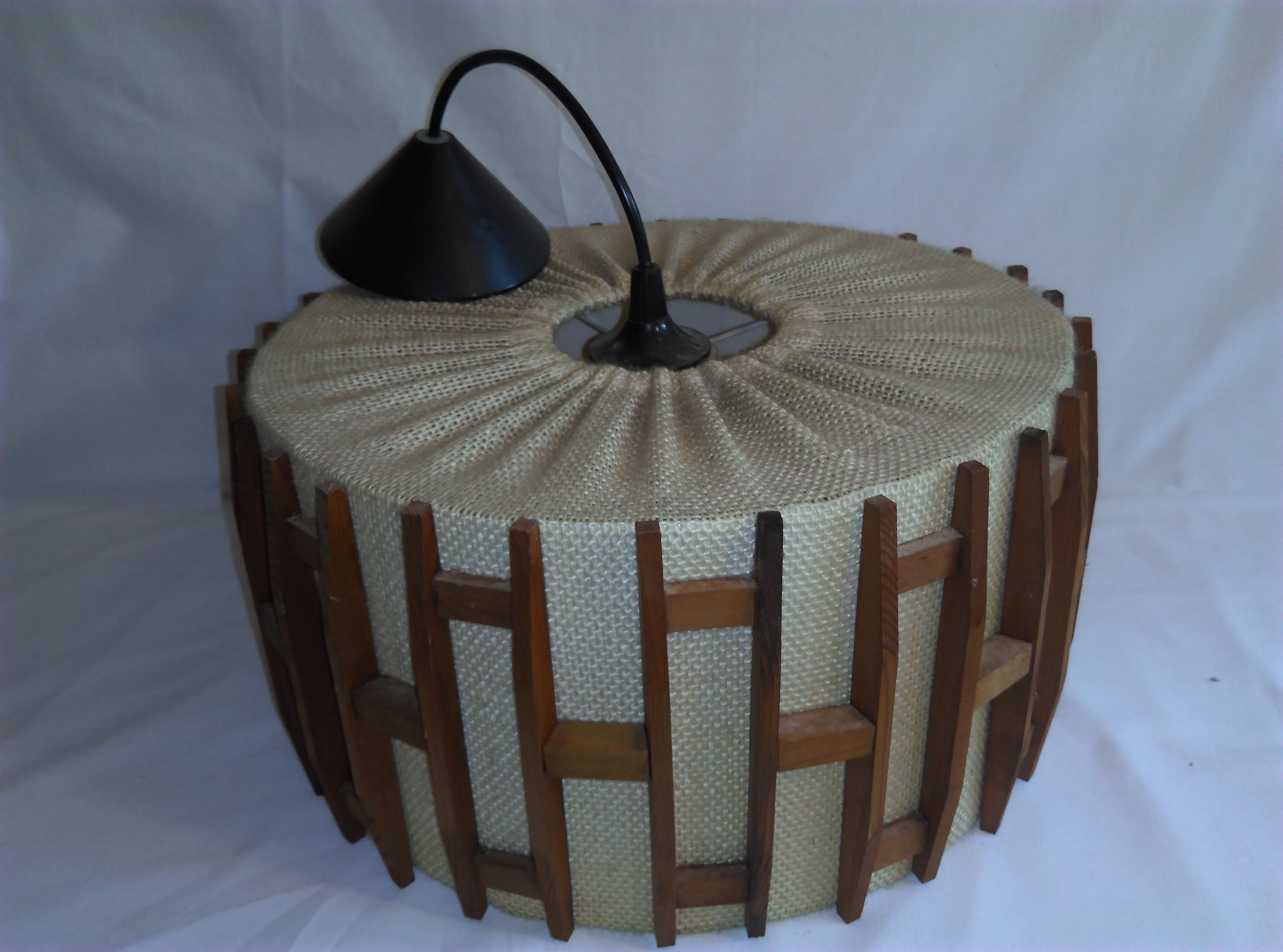 Lustre scandinave