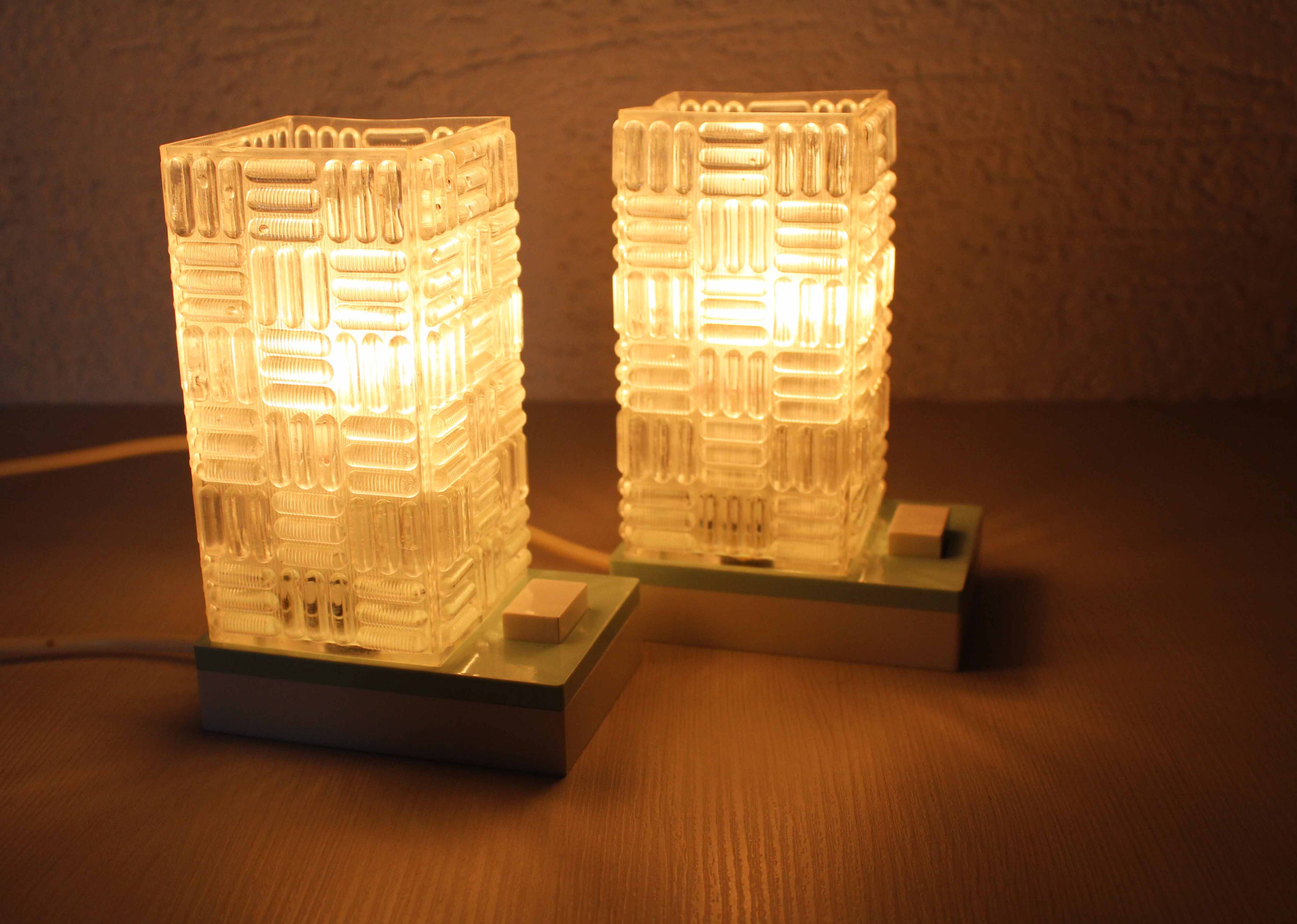 Paire de lampes de chevets vintage