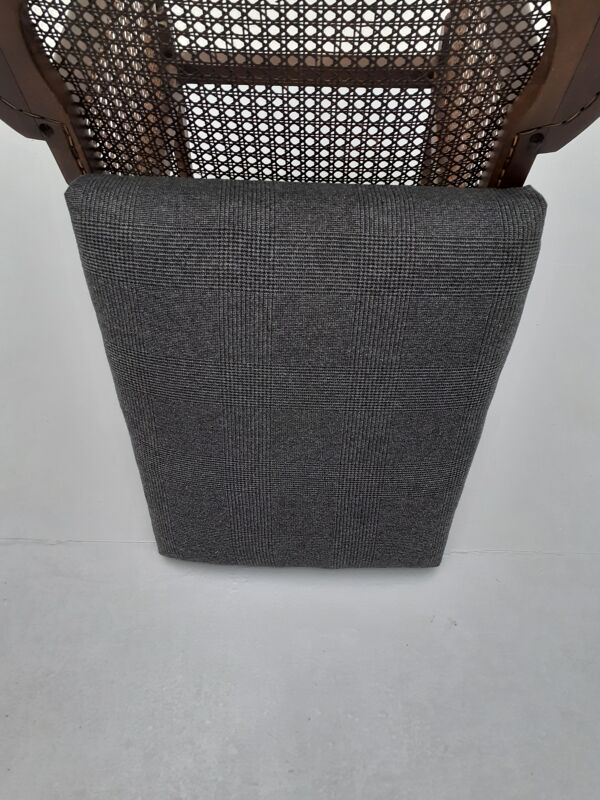 Fauteuil colonial en bois et cannage