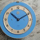 Wall clock 50s