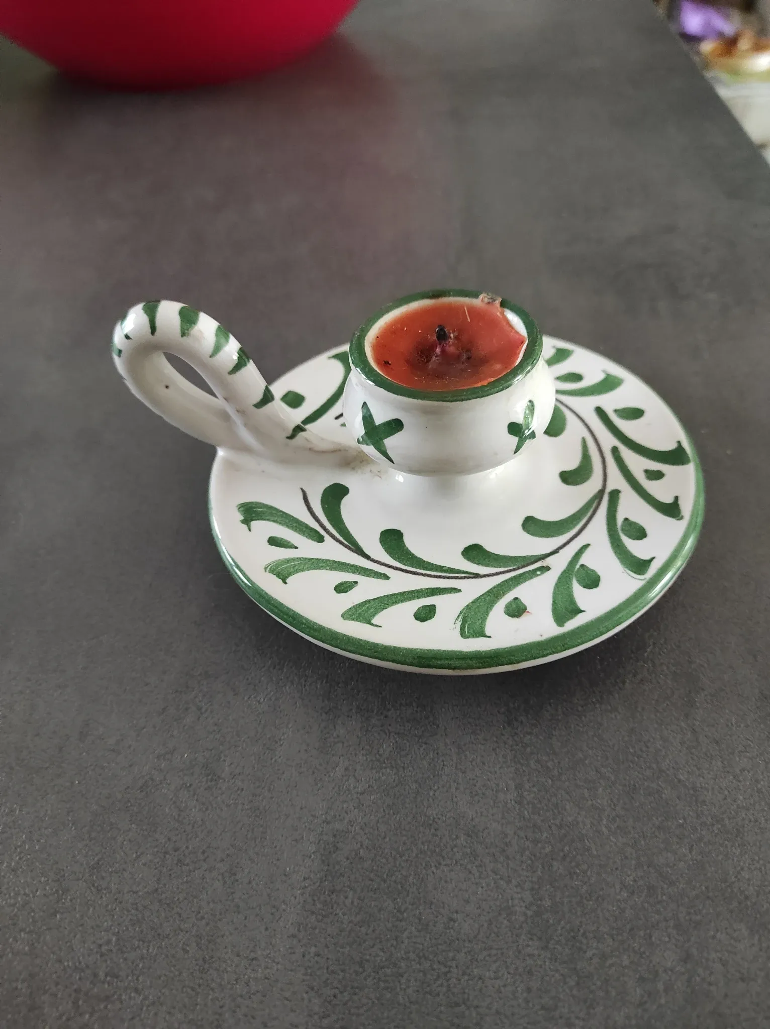 Hand candle holder