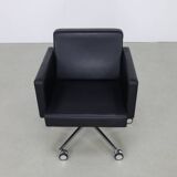 Lounge Chair Leather and Chrome by Poltrona Frau, 1990s