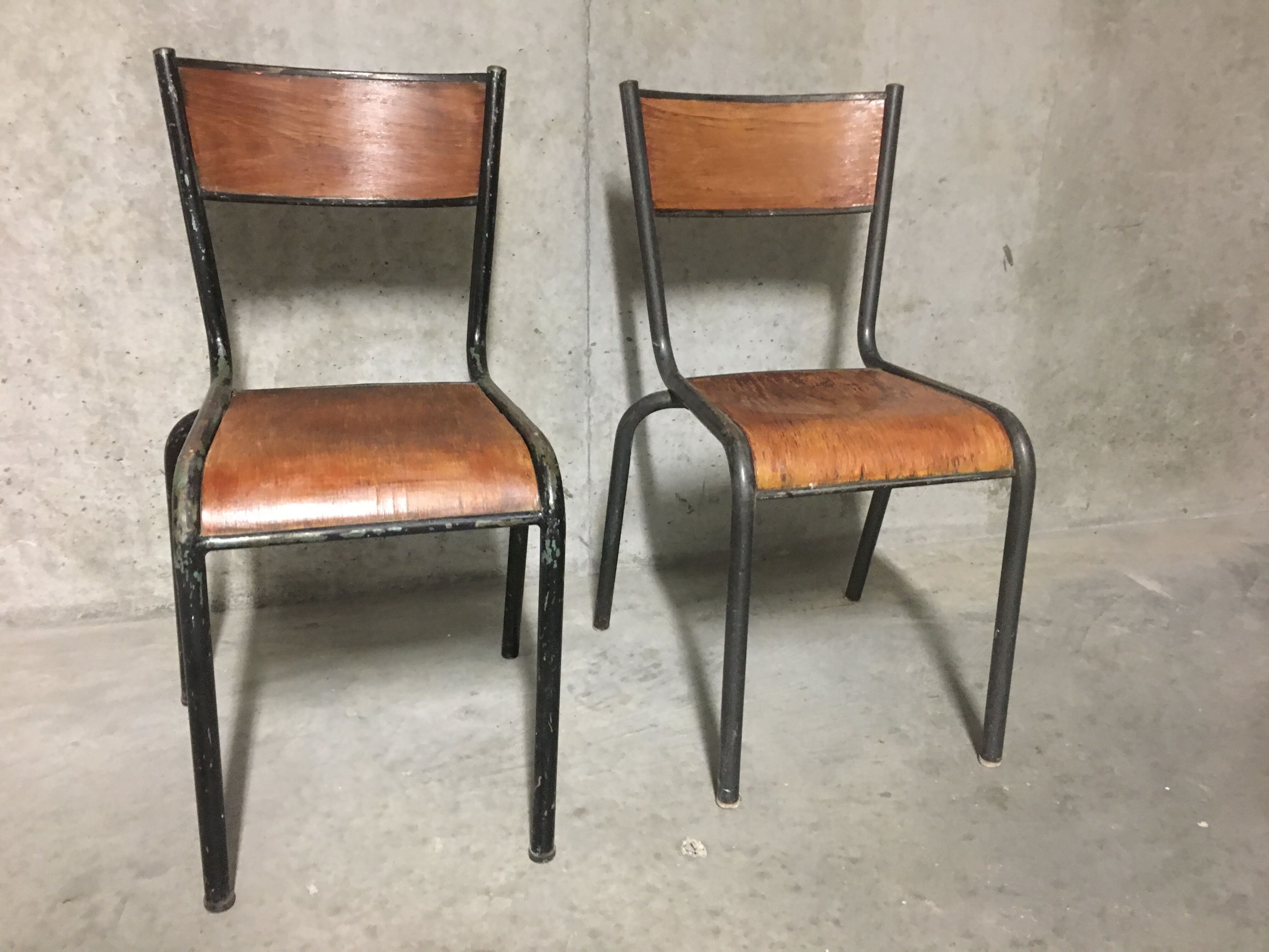 Pair of Mullca 510 chairs