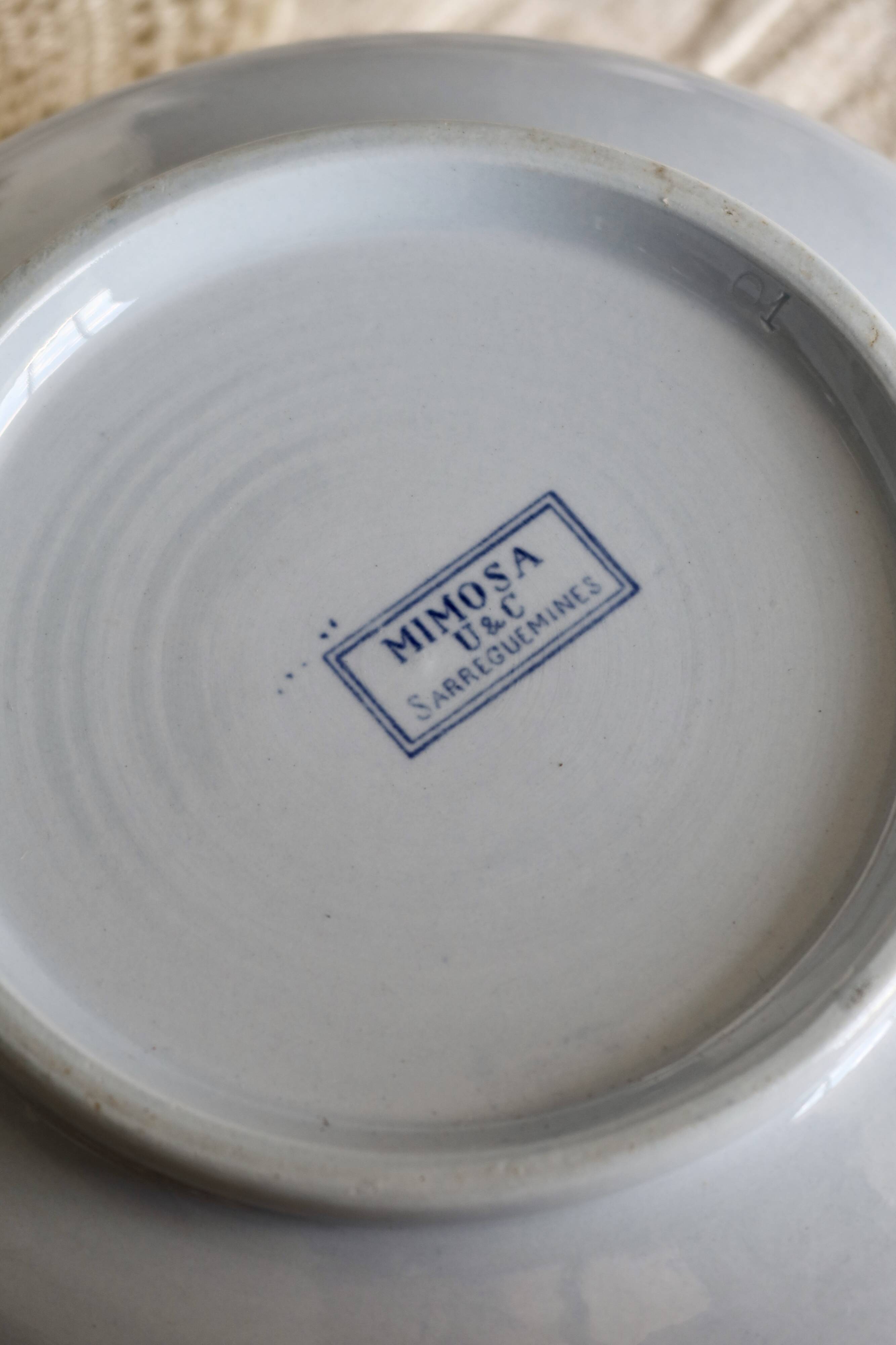 Antique U&C Sarreguemines earthenware salad bowl - Mimosa model