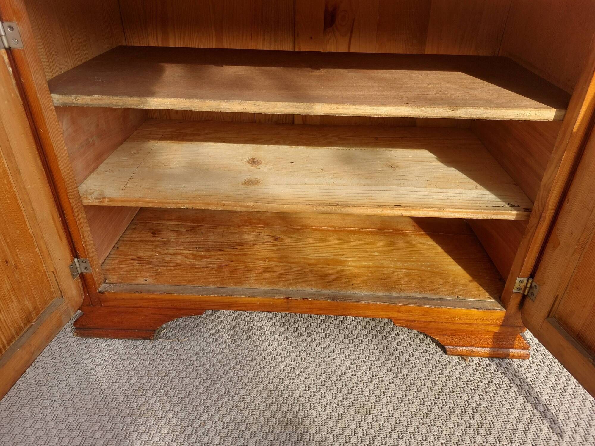 Mado buffet, marble top, vintage