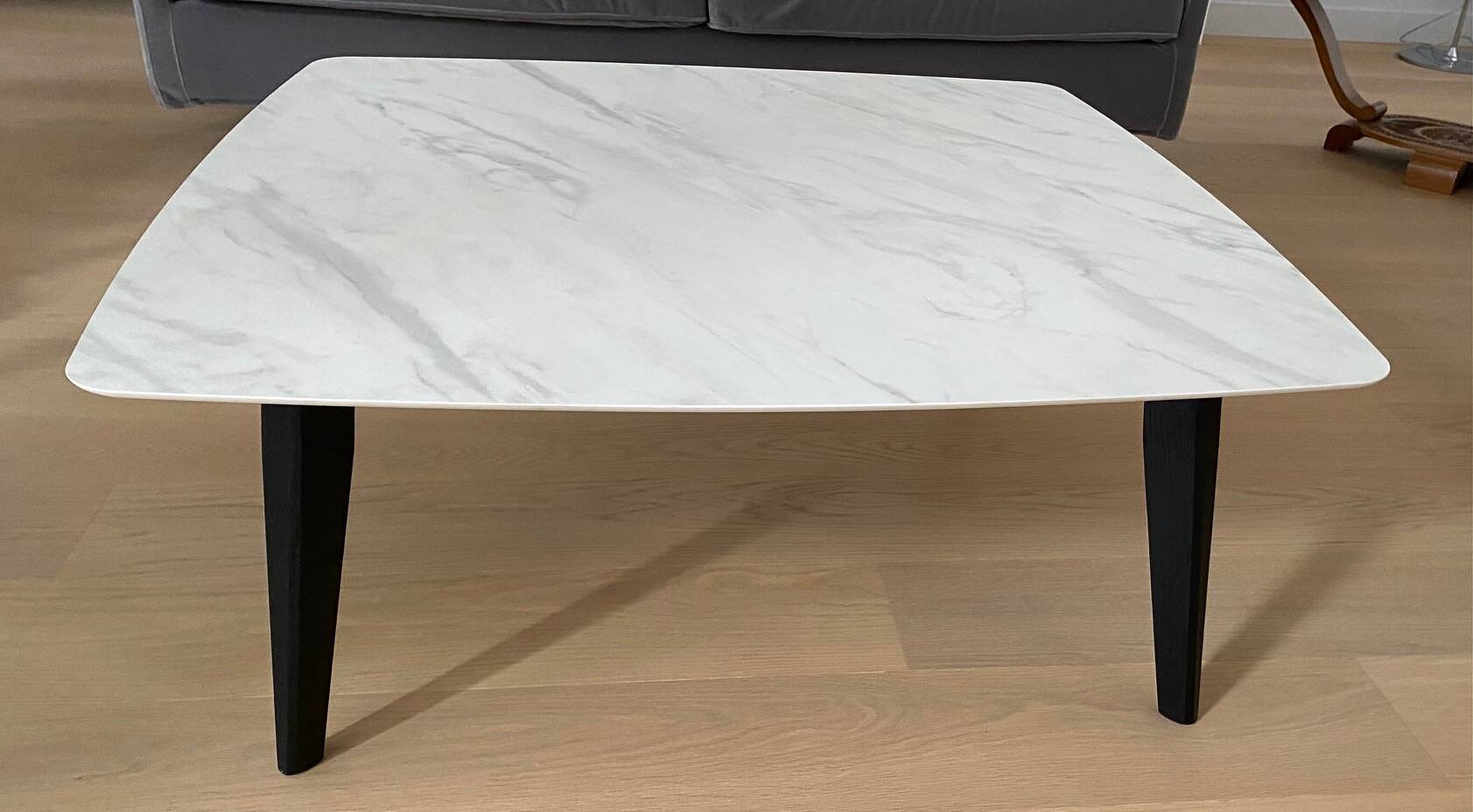 Imperial Line Prado coffee table – HPL White Marble – excellent condition