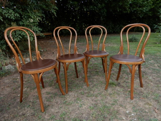 Bistro chairs Bauman diffusion