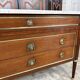 Commode de style Louis XVI en acajou