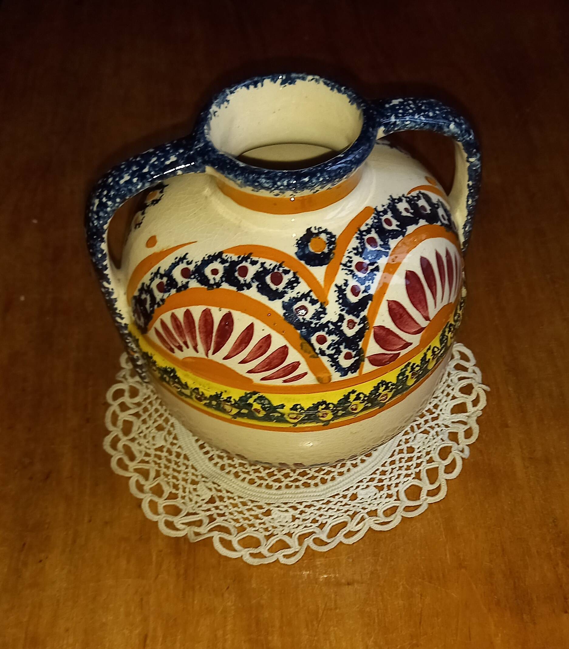 Henriot quimper round vase with handles - approximately 15.5x15cm.